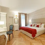 Dei Priori Boutique