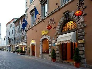 Dei Priori Boutique Hotel 4*