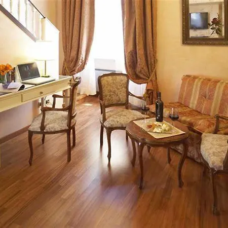 Dei Priori Boutique 4*