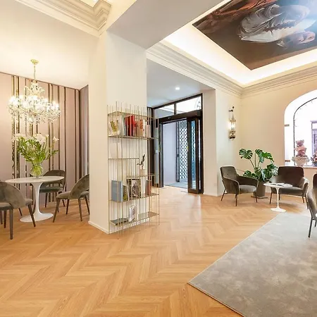 Dei Priori Boutique Hotel 4*