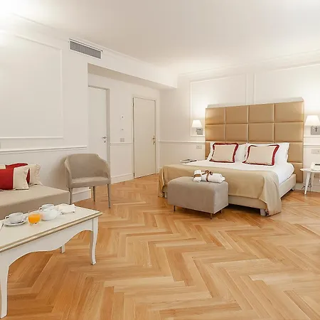 Dei Priori Boutique 4* Ассизи