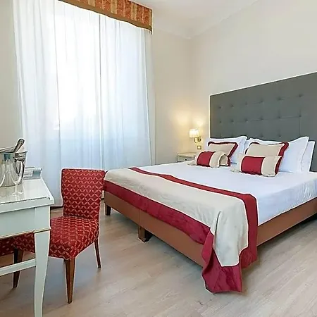 Dei Priori Boutique