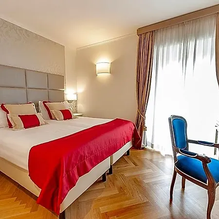 Hotel Dei Priori Boutique Asís