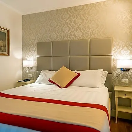 Dei Priori Boutique