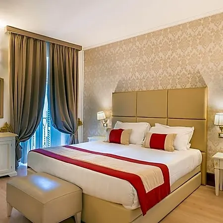 Hotel Dei Priori Boutique 4*