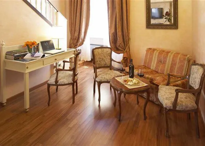 Dei Priori Boutique 4*